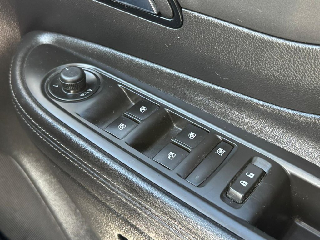 Vehicle 33