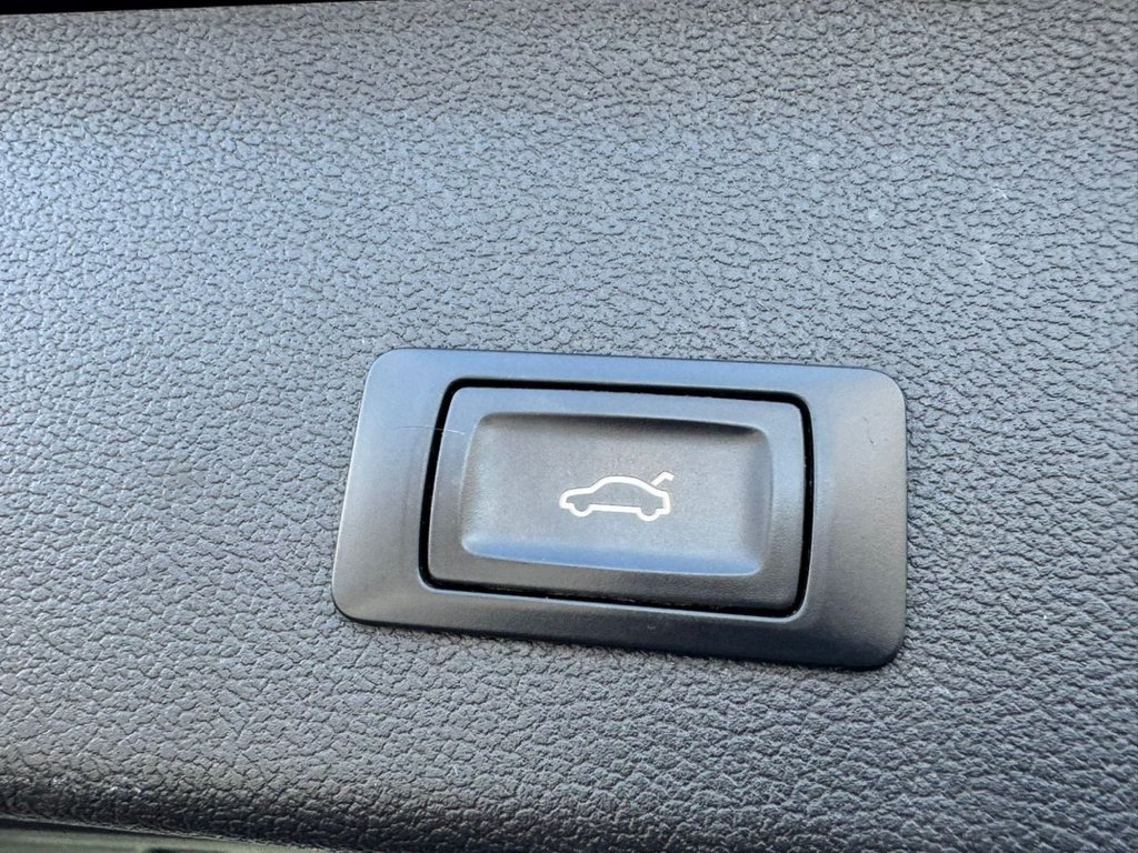 Used Audi A4 Avant 2014 for sale - 76323491: Photo 12