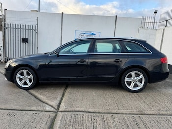 Used Audi A4 Avant 2014 for sale - 76323491: Photo