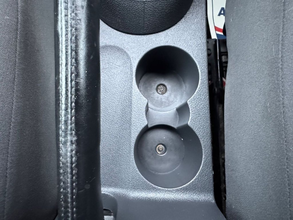 Used Volkswagen Touran 2011 for sale - 77525870: Photo 22