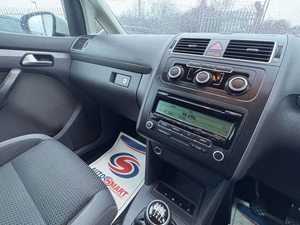 Used Volkswagen Touran 2011 for sale - 77525870: Photo 46