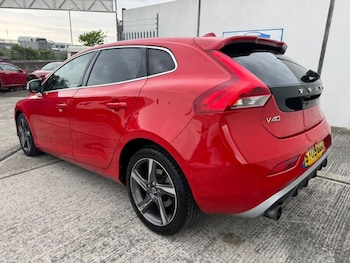 Used Volvo V40 2015 for sale - 78514720: Photo