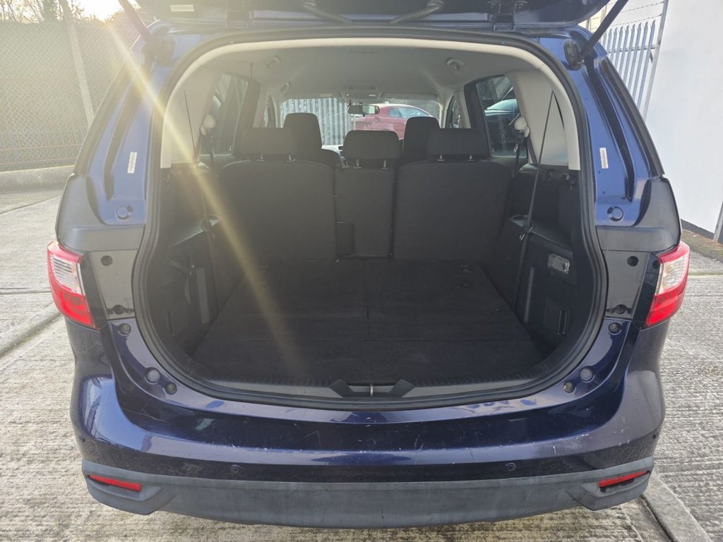 Used Mazda Mazda5 2012 for sale - 77133392: Photo 6