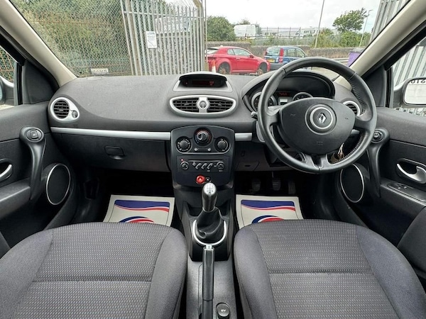 Used Renault Clio 2008 for sale - 73165944: Photo 15