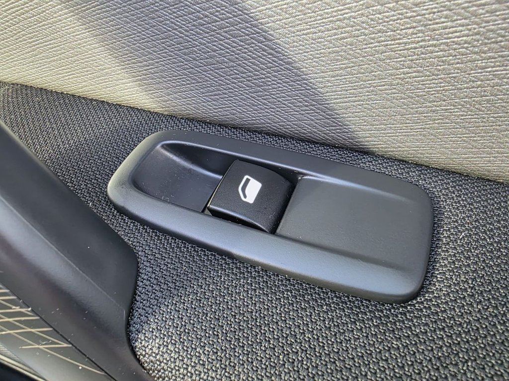 Used Citroen C4 Picasso 2014 for sale - 76570231: Photo 18