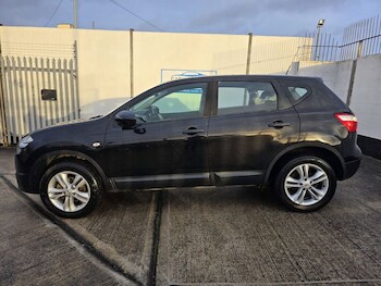 Used Nissan Qashqai 2012 for sale - 77328012: Photo