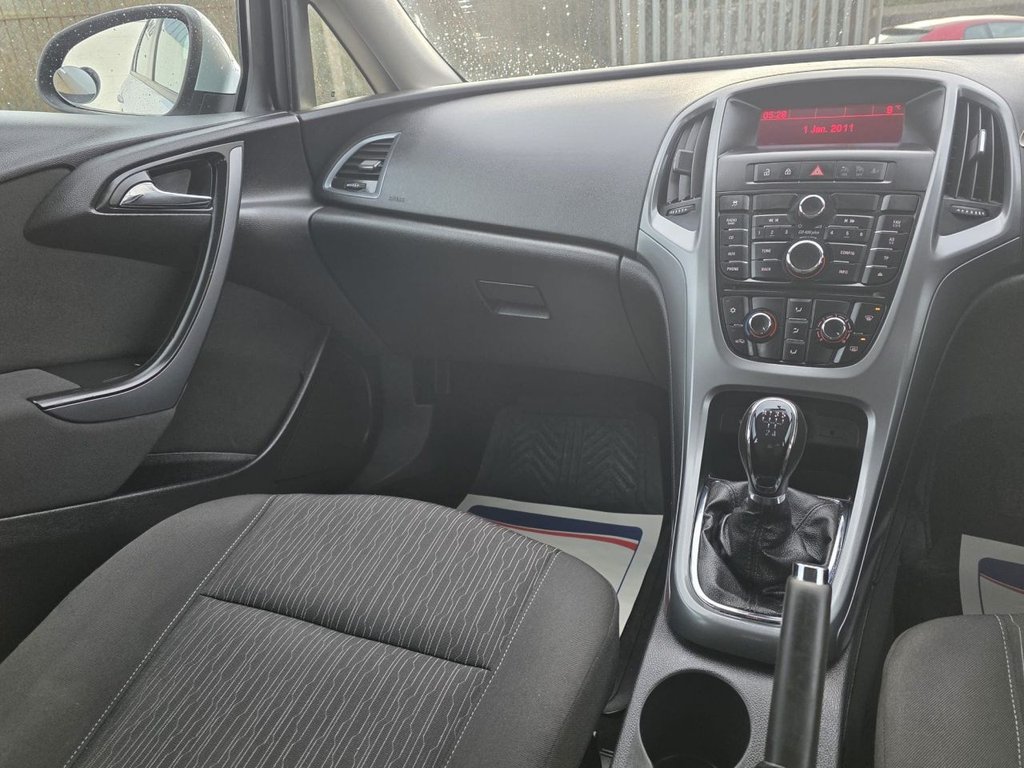 Used Vauxhall Astra 2014 for sale - 77356027: Photo 23