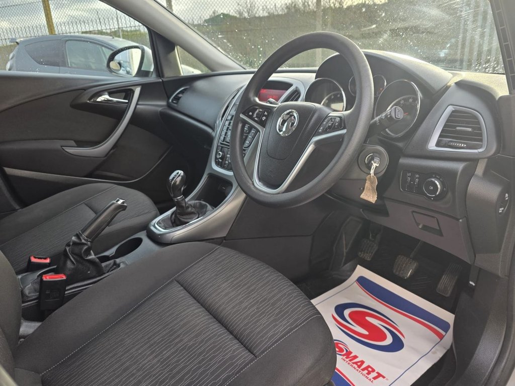 Used Vauxhall Astra 2014 for sale - 77356027: Photo 29