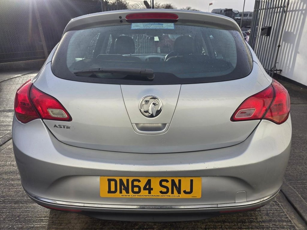 Used Vauxhall Astra 2014 for sale - 77356027: Photo 5