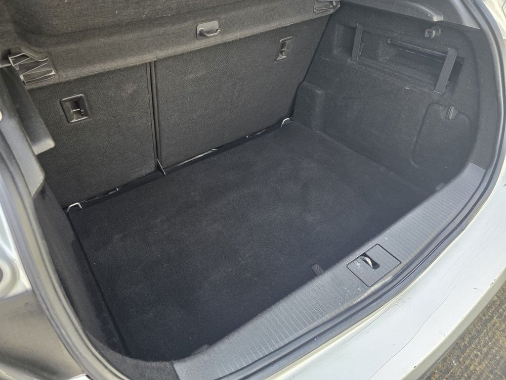 Used Vauxhall Astra 2014 for sale - 77356027: Photo 7