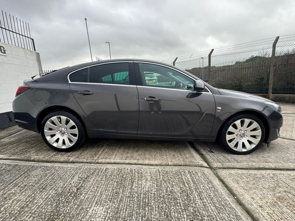 Used Vauxhall Insignia 2015 for sale - 77302430: Photo 11