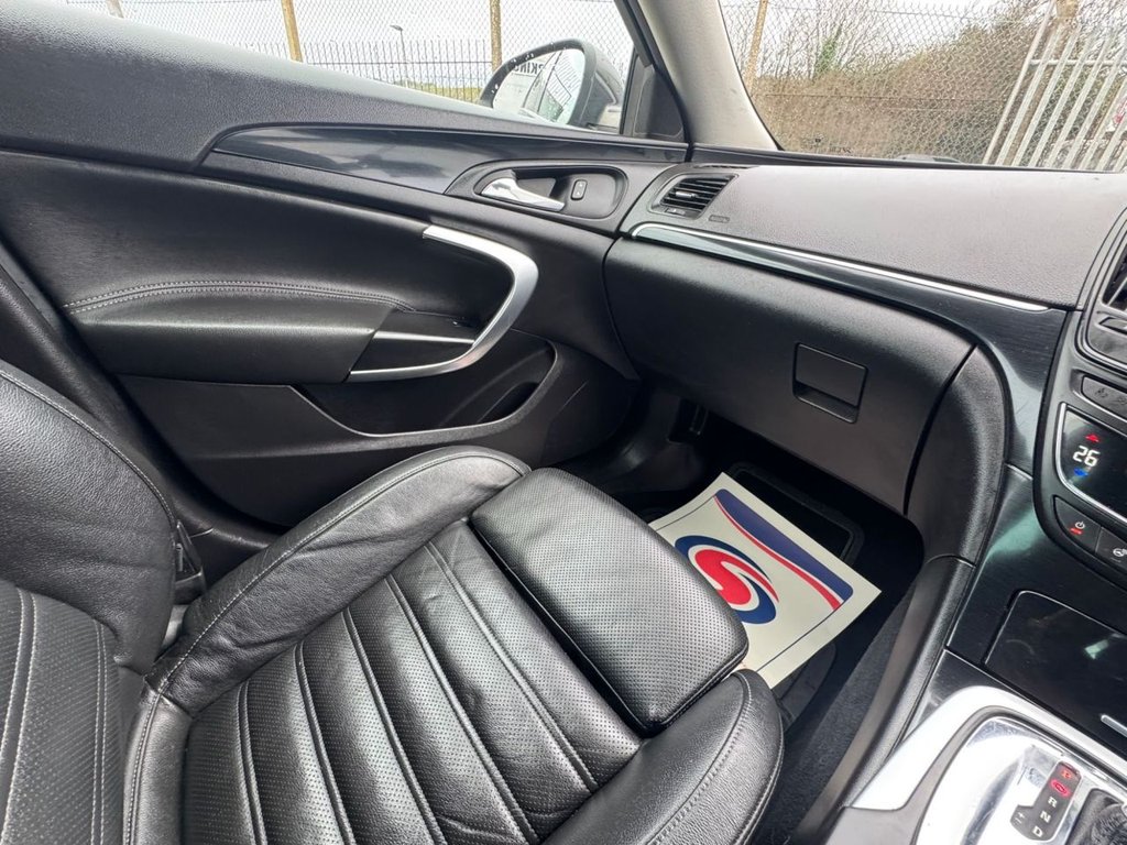Used Vauxhall Insignia 2015 for sale - 77302430: Photo 38
