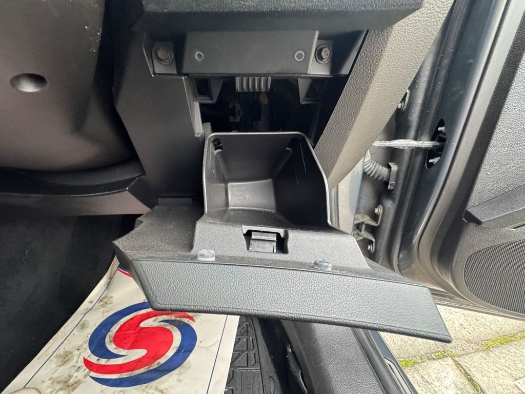 Used Vauxhall Insignia 2015 for sale - 77302430: Photo 42