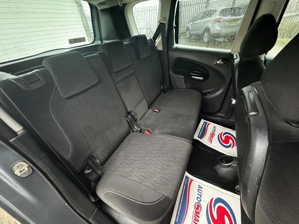 Used Citroen C3 Picasso 2011 for sale - 77188117: Photo 17