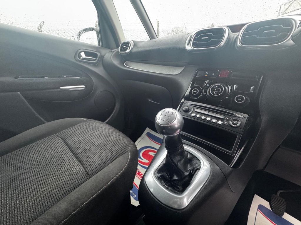 Used Citroen C3 Picasso 2011 for sale - 77188117: Photo 35