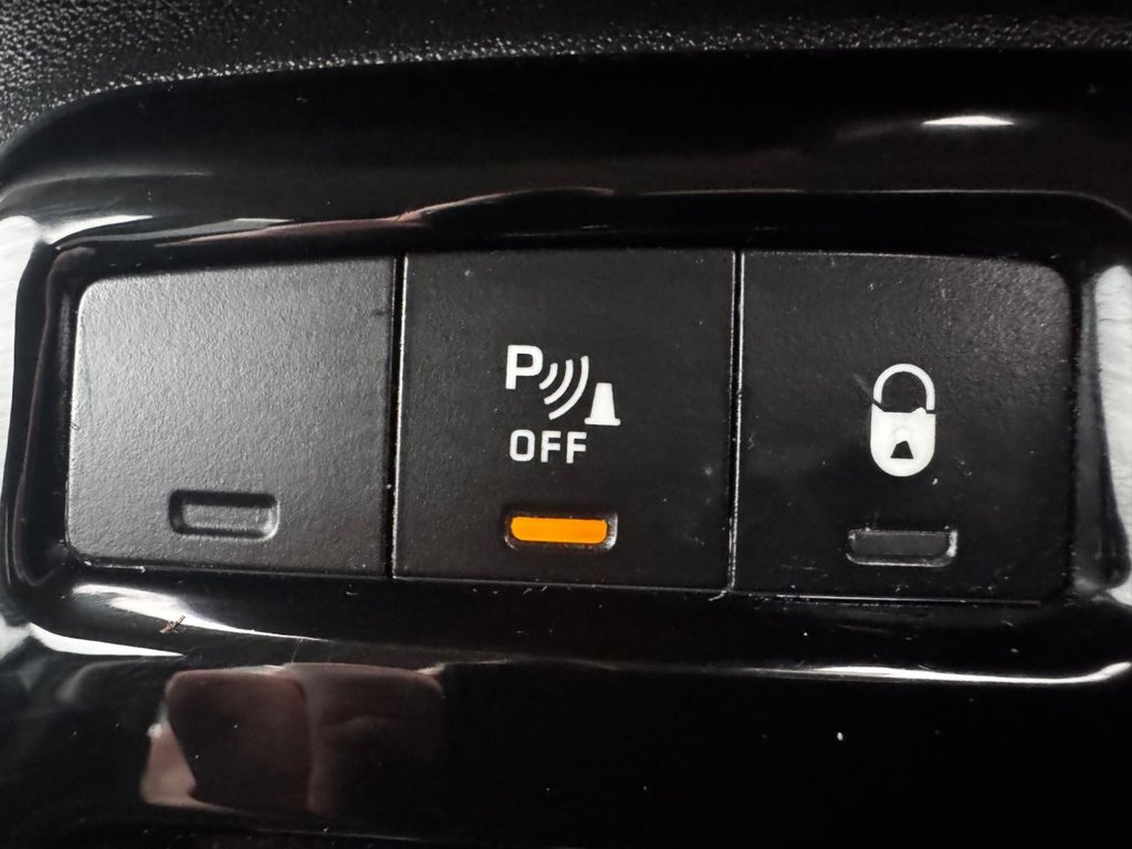 Used Citroen C3 Picasso 2011 for sale - 77188117: Photo 37