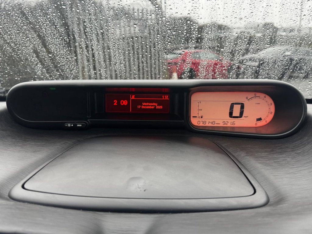 Used Citroen C3 Picasso 2011 for sale - 77188117: Photo 43