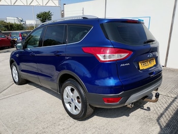 Used Ford Kuga 2015 for sale - 79300652: Photo