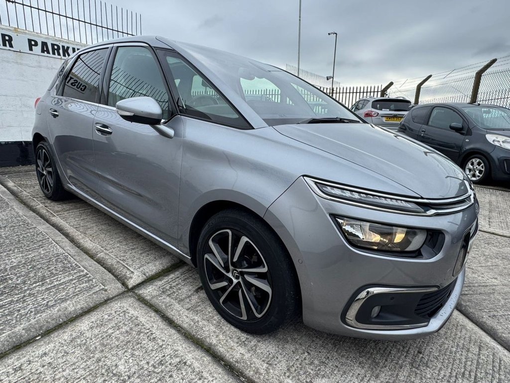 Used Citroen C4 Picasso 2017 for sale - 77627465: Photo 12