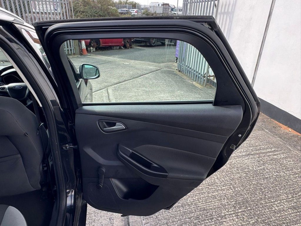 Used Ford Focus 2012 for sale - 77920325: Photo 16