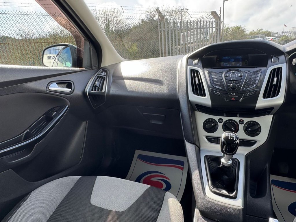 Used Ford Focus 2012 for sale - 77920325: Photo 27