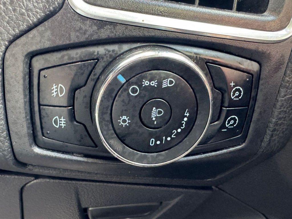 Used Ford Focus 2012 for sale - 77920325: Photo 39