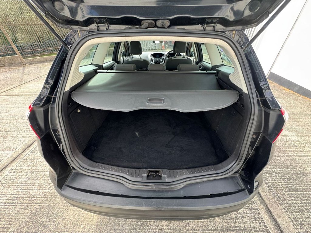 Used Ford Focus 2012 for sale - 77920325: Photo 6