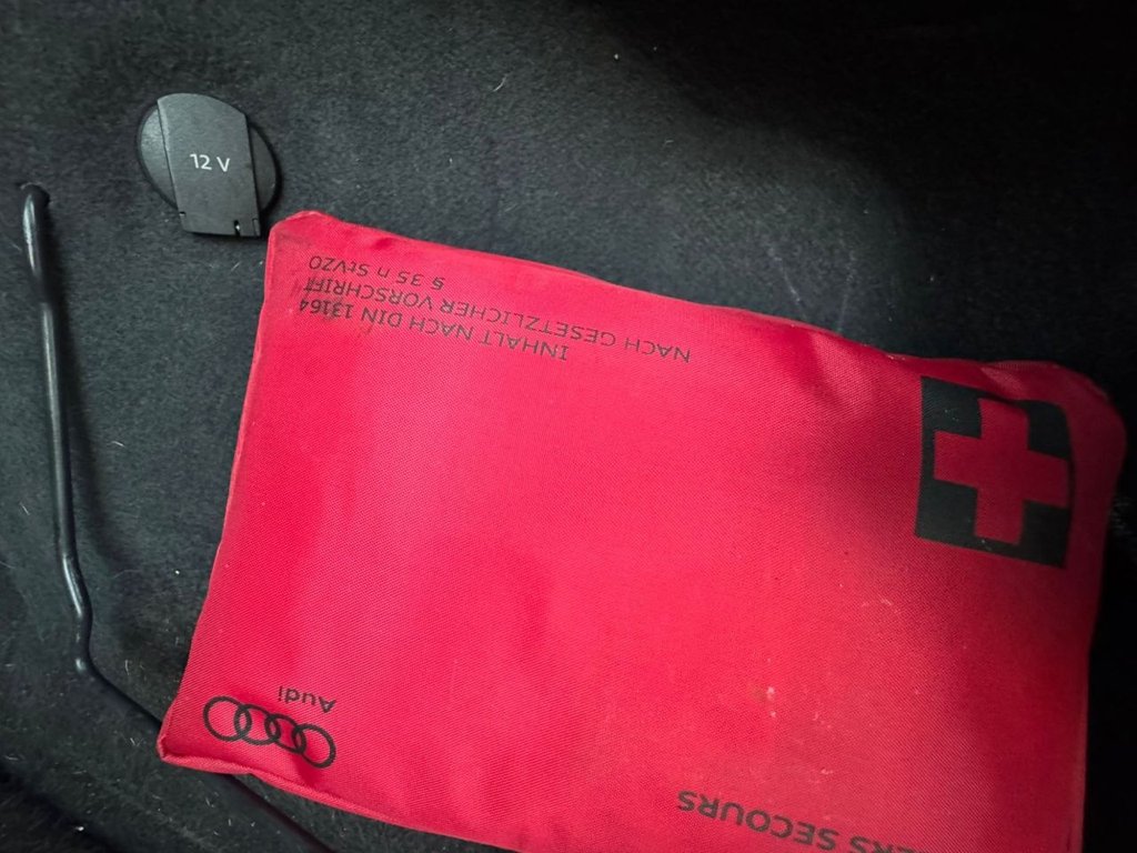 Used Audi A4 2015 for sale - 76610266: Photo 9