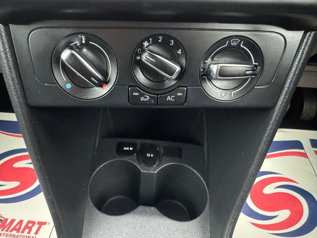 Used Volkswagen Polo 2014 for sale - 77269070: Photo 20