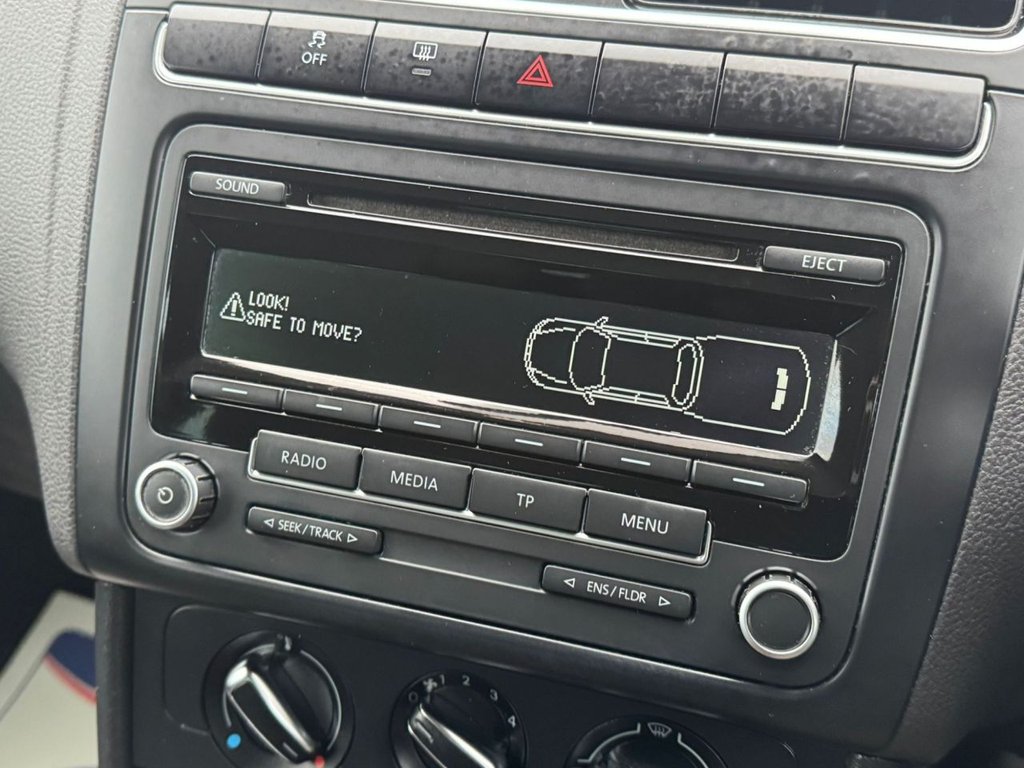 Used Volkswagen Polo 2014 for sale - 77269070: Photo 38