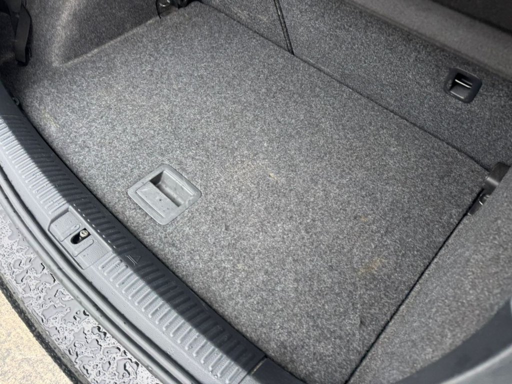 Used Volkswagen Polo 2014 for sale - 77269070: Photo 7