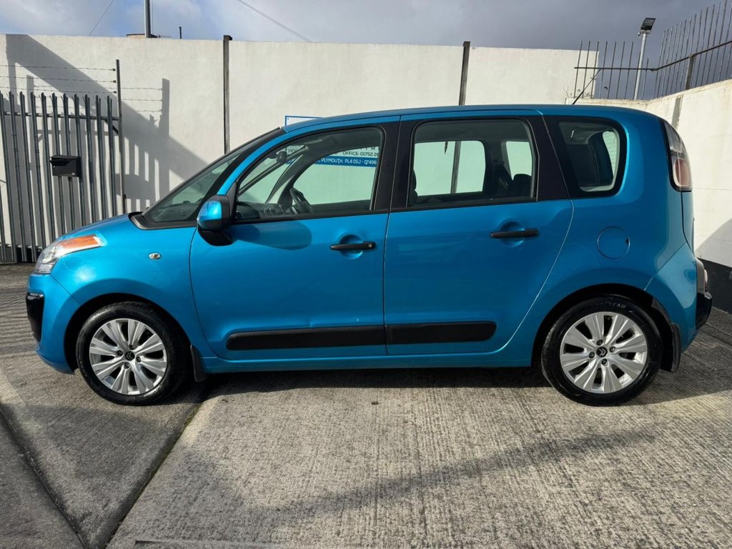 Used Citroen C3 Picasso 2013 for sale - 77576070: Photo 2