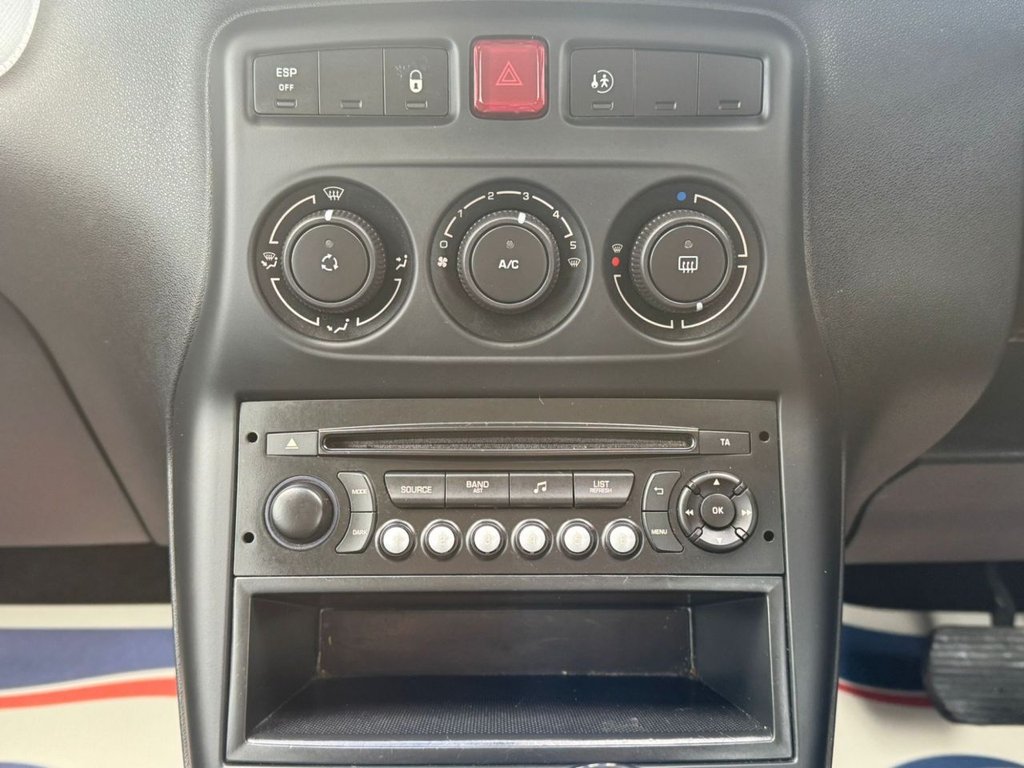 Used Citroen C3 Picasso 2013 for sale - 77576070: Photo 22