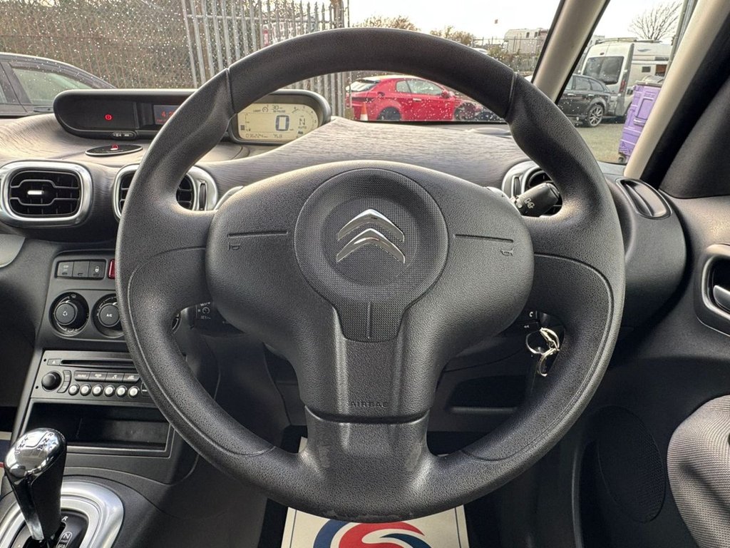 Used Citroen C3 Picasso 2013 for sale - 77576070: Photo 27