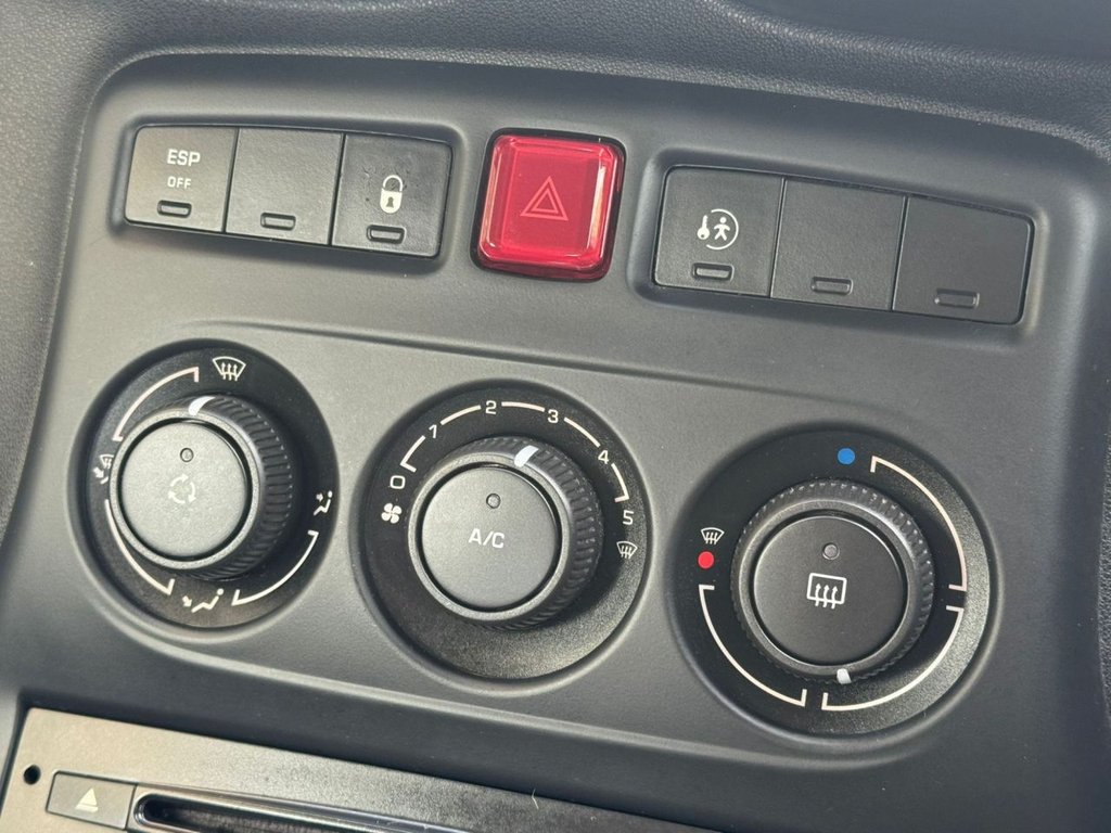 Used Citroen C3 Picasso 2013 for sale - 77576070: Photo 42