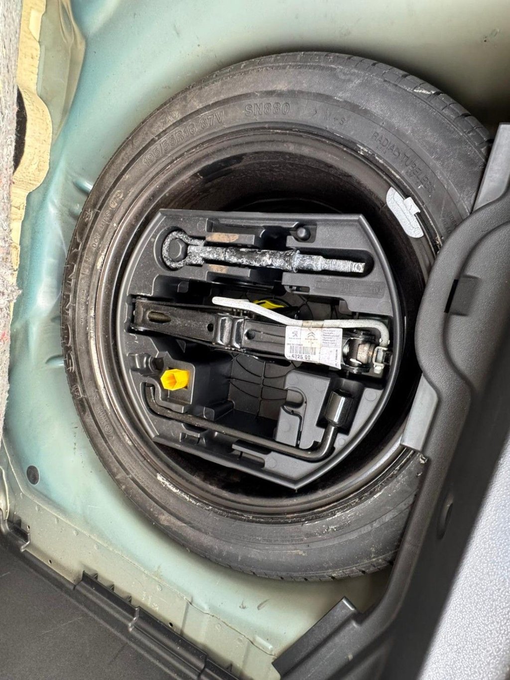 Used Citroen C3 Picasso 2013 for sale - 77576070: Photo 9