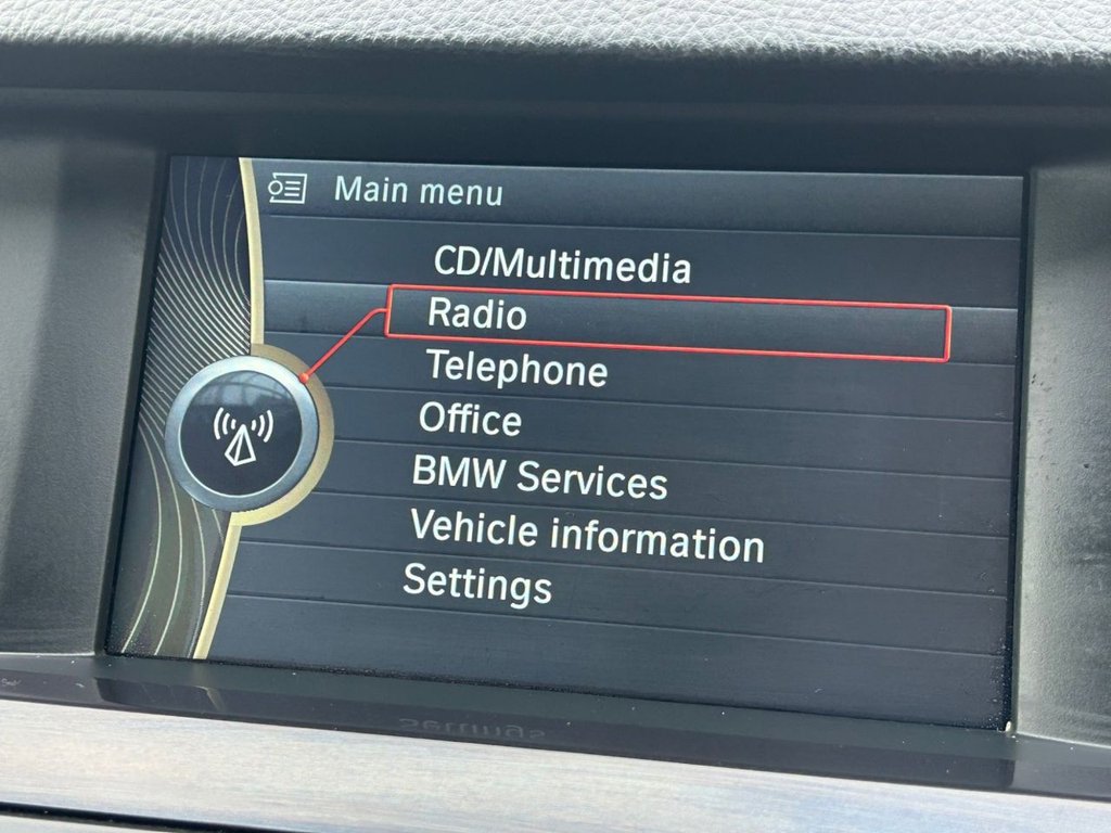 Used BMW 5 Series 2011 for sale - 78110624: Photo 37