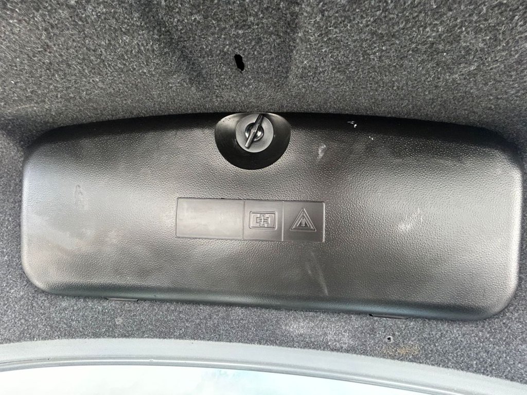 Used BMW 5 Series 2011 for sale - 78110624: Photo 9