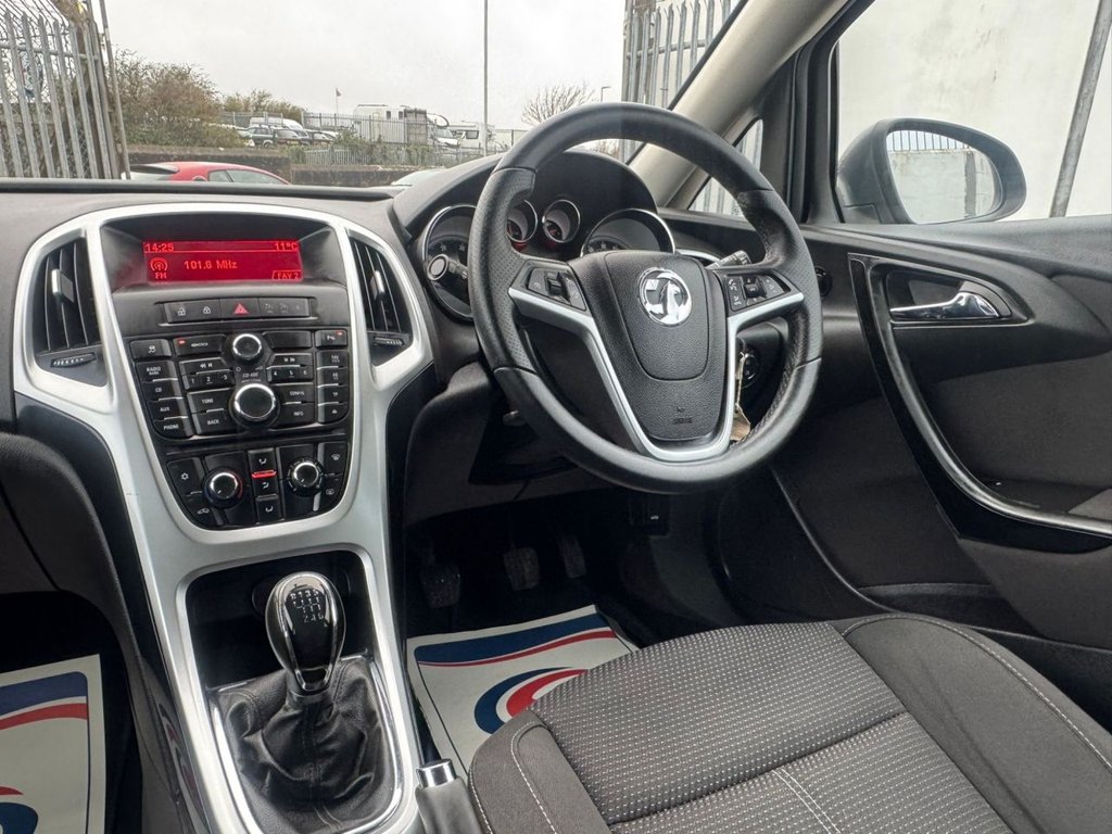 Used Vauxhall Astra 2014 for sale - 77507647: Photo 25