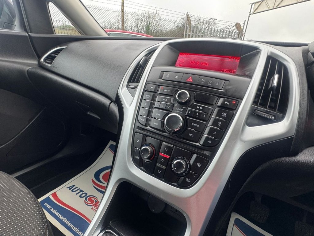 Used Vauxhall Astra 2014 for sale - 77507647: Photo 41