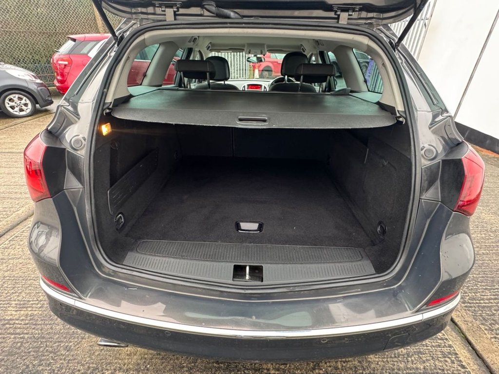 Used Vauxhall Astra 2014 for sale - 77507647: Photo 6