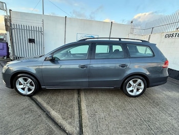 Used Volkswagen Passat 2012 for sale - 77236637: Photo