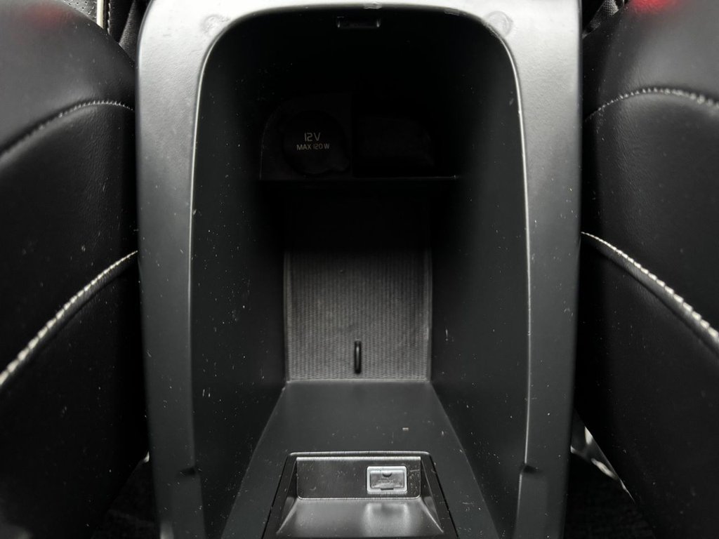 Used Volvo V40 2015 for sale - 76256654: Photo 21