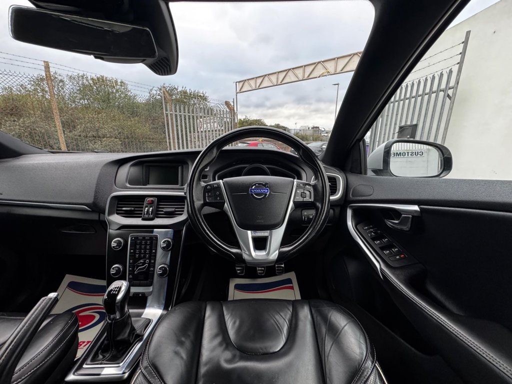 Used Volvo V40 2015 for sale - 76256654: Photo 28