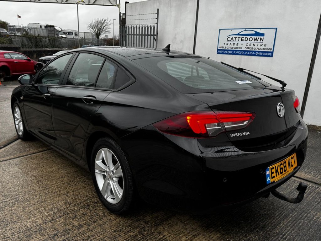 Used Vauxhall Insignia 2018 for sale - 77263415: Photo 3