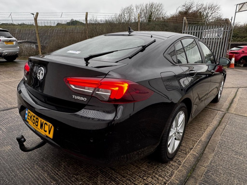 Used Vauxhall Insignia 2018 for sale - 77263415: Photo 8
