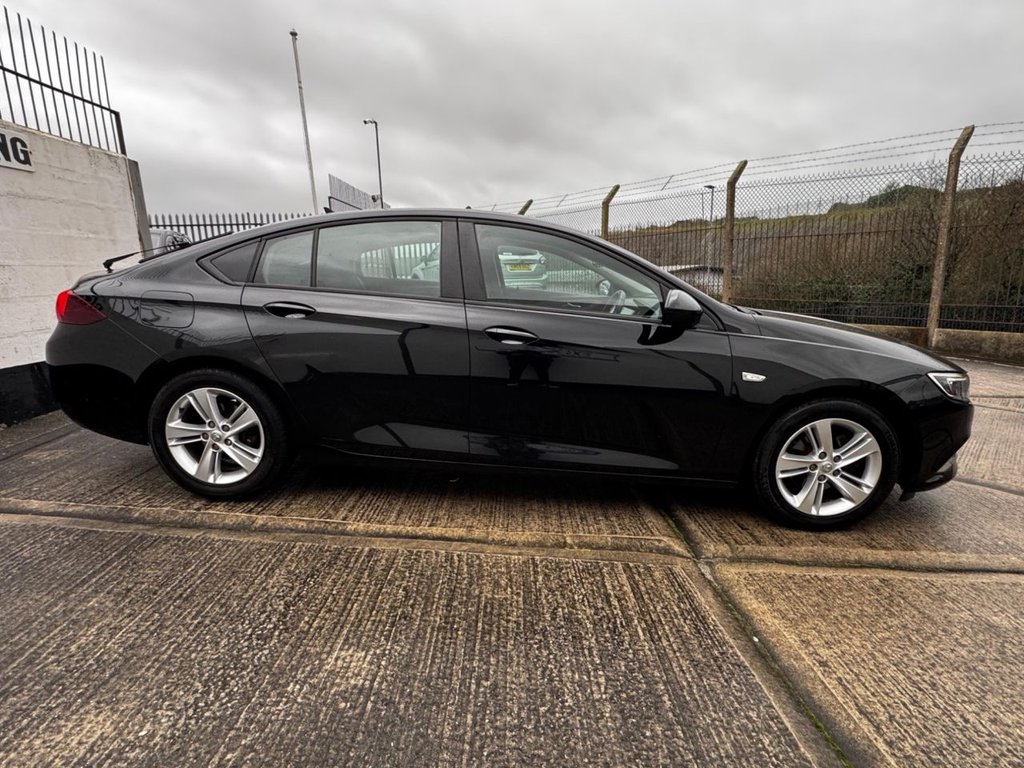 Used Vauxhall Insignia 2018 for sale - 77263415: Photo 9