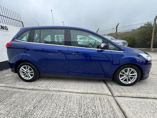 Used Ford Grand C-Max 2016 for sale - 75771000: Photo 17