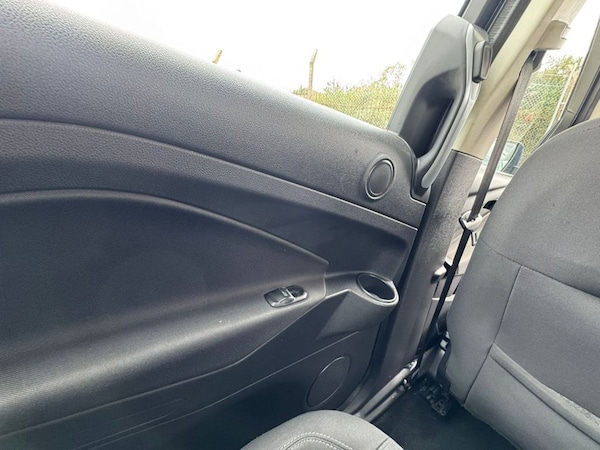 Used Ford Grand C-Max 2016 for sale - 75771000: Photo 22
