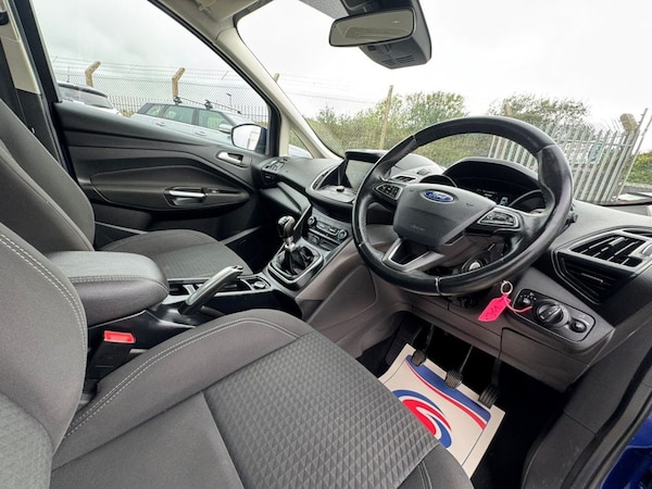 Used Ford Grand C-Max 2016 for sale - 75771000: Photo 40